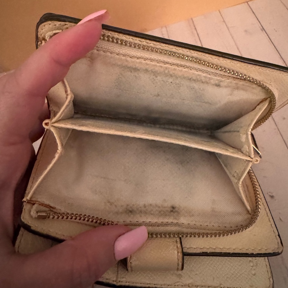 Coach Beige and Gold Women's Wallet - Picture 11 of 11